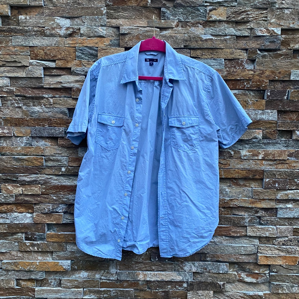Gap Button Down Size M